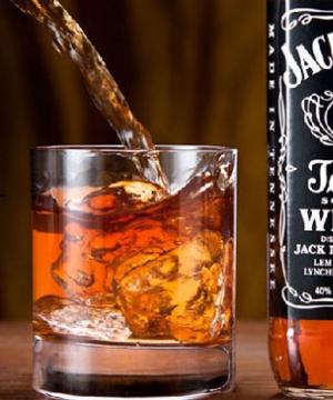 Bourbon ja viski – millised on erinevused?